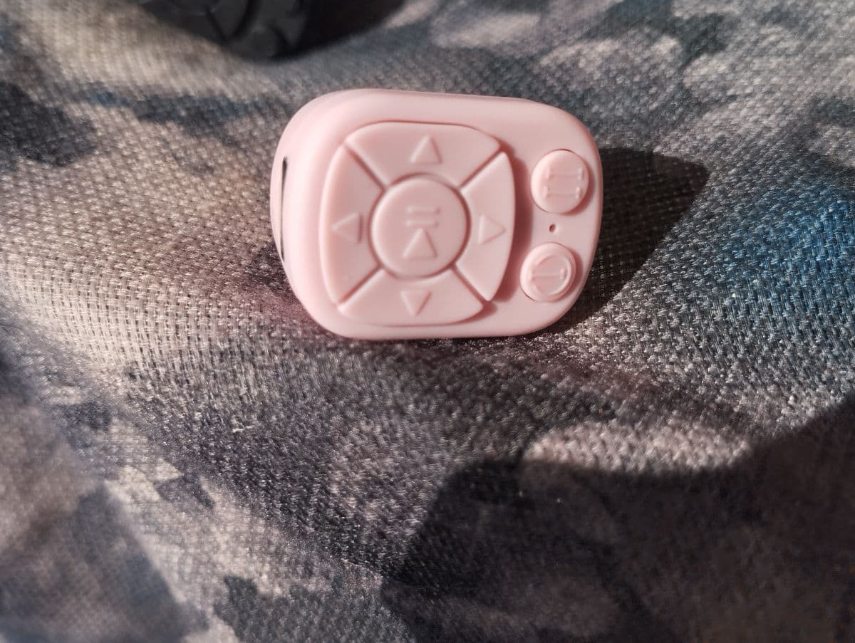 Bague téléphone rose pale - Image 1